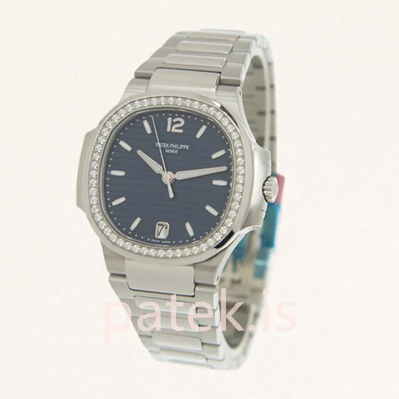 Patek Philippe Nautilus 7118/1200A-001 Ladies 32mm Silver-tone