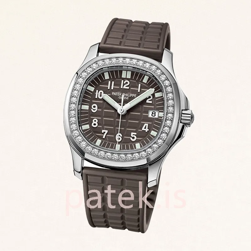 Patek Philippe Aquanaut 5067A-023 32mm Ladies Rubber Band