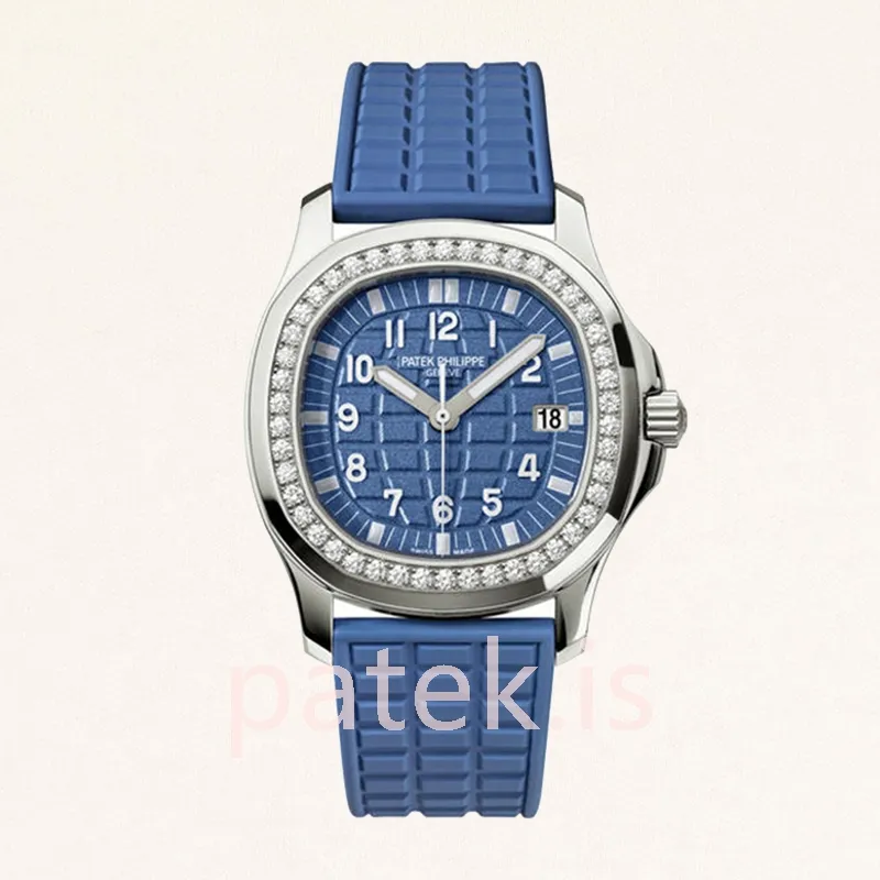 Patek Philippe Aquanaut Ladies 32mm 5067A-022 Silver-tone Blue Dial