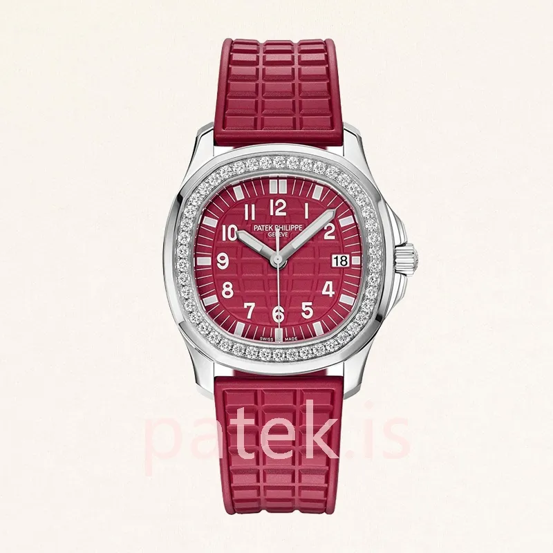 Patek Philippe Aquanaut Ladies 32mm 5067A-027 Quartz